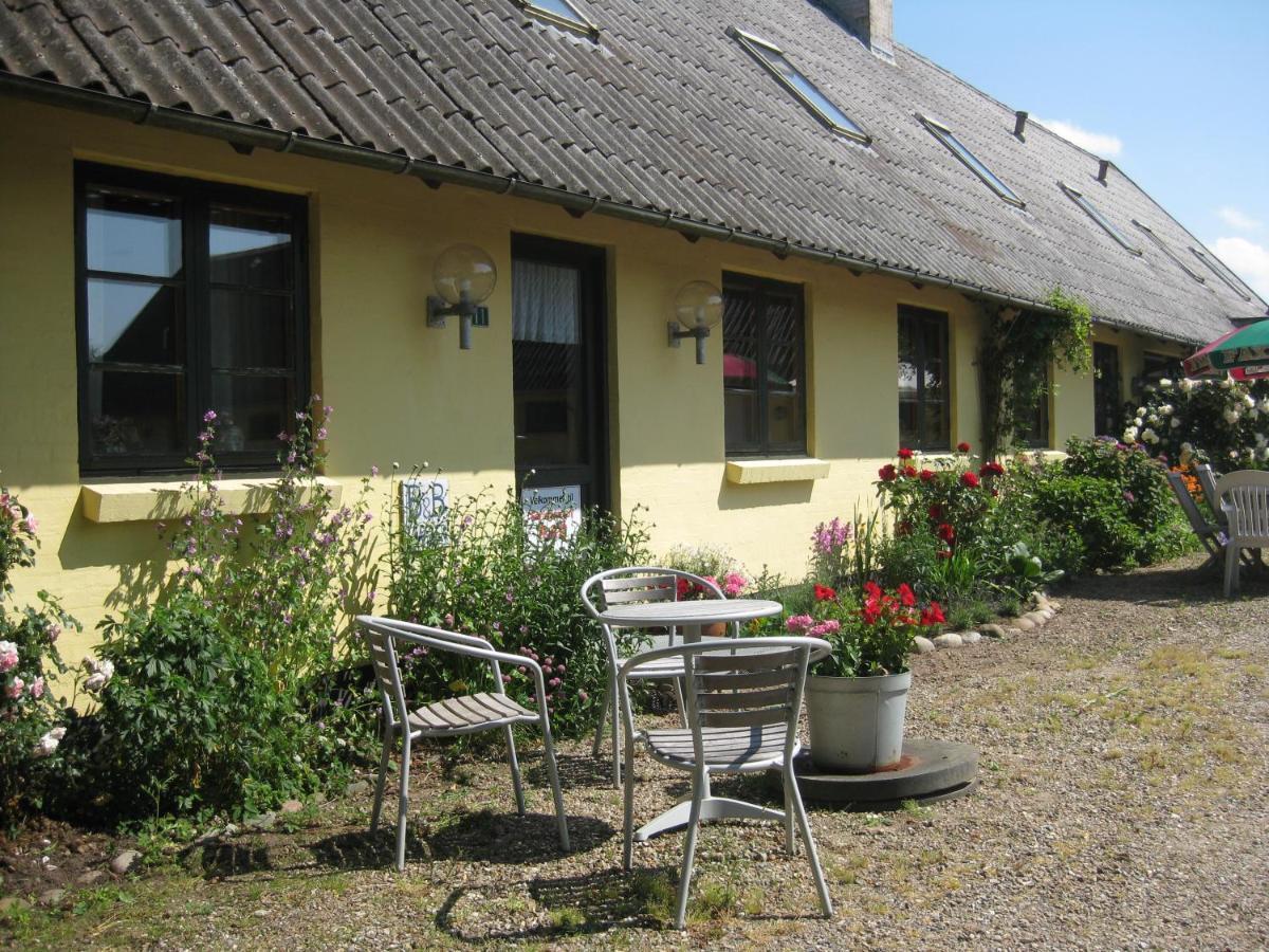 Feriegarden I Floutrup Guest House Roslev Exterior photo